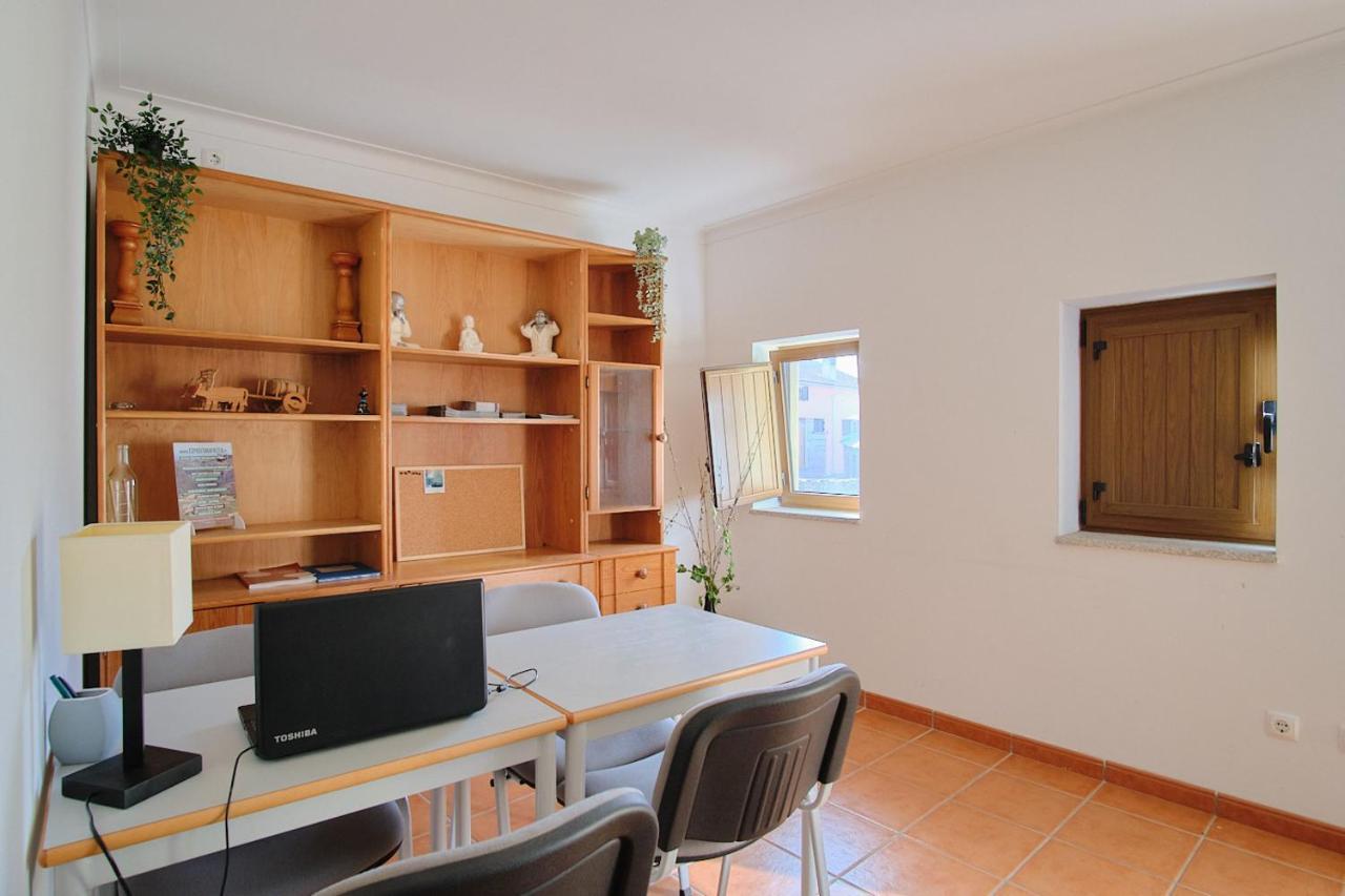 Casa De Igarei Guest House ภายนอก รูปภาพ